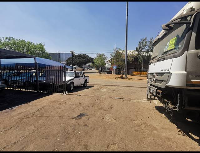 1,000M² FACTORY TO LET IN GERMISTON INDUSTRIAL